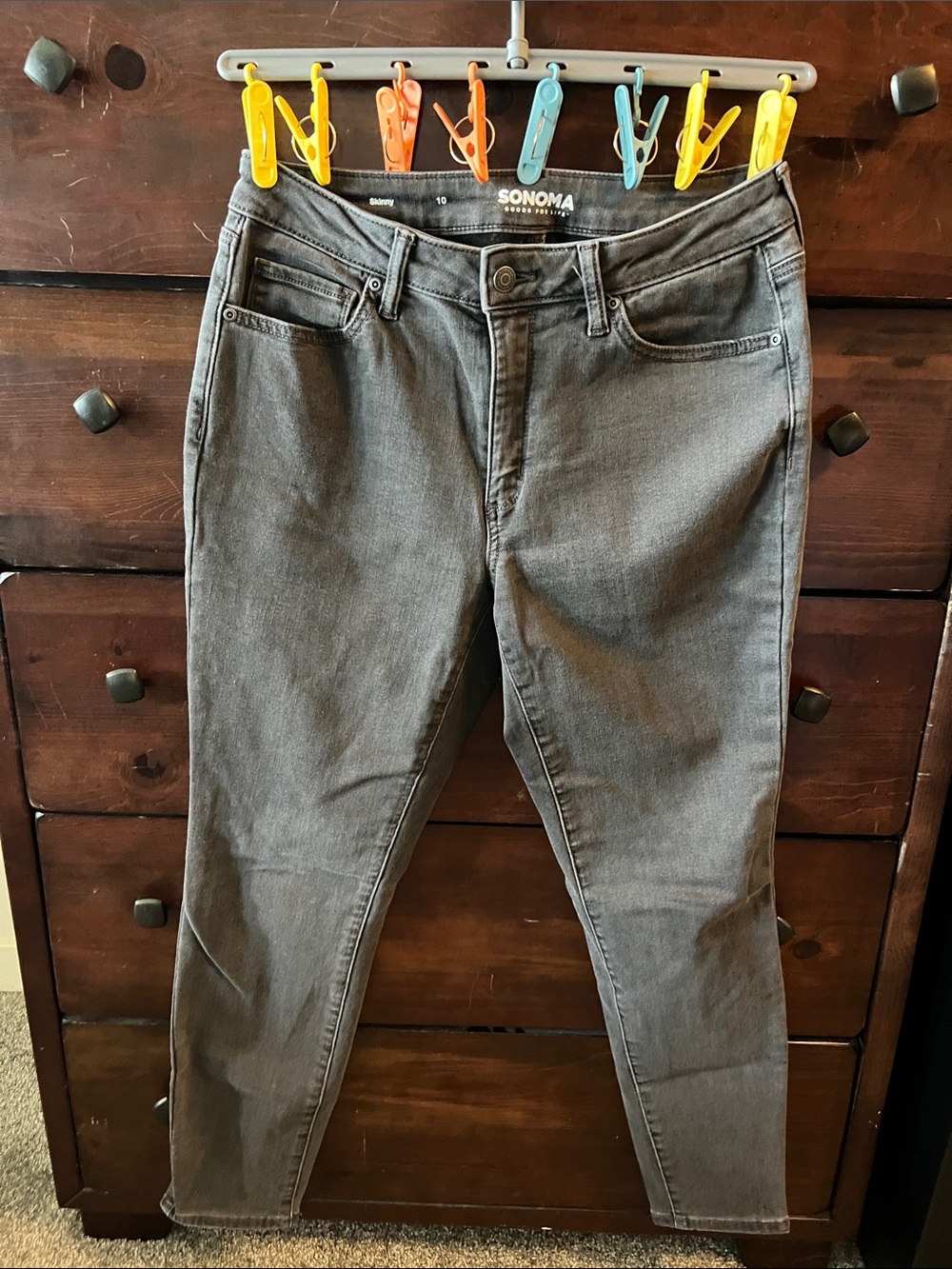 Sonoma Women's Gray Skinny Jeans - Sleek Everyday Wear